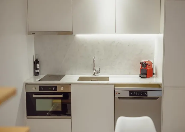 Downtown Amazing Duplex By Vacationy ポルト