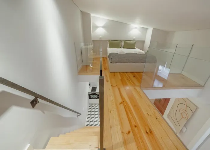 Downtown Amazing Duplex By Vacationy