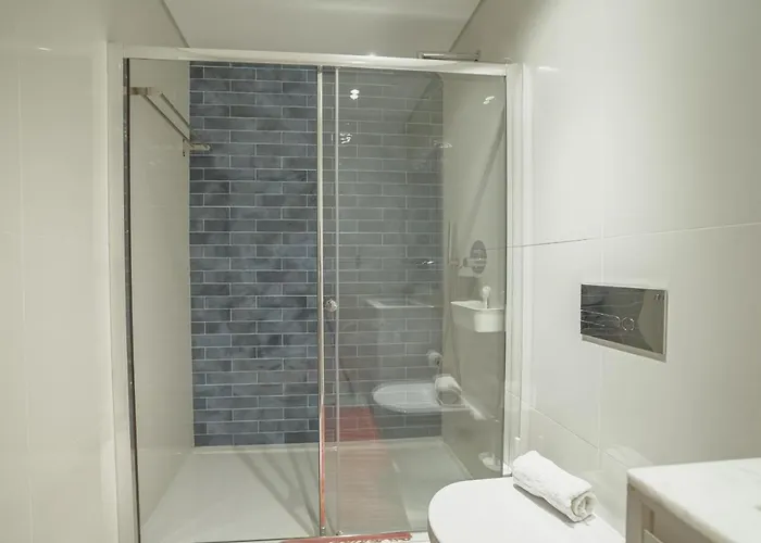 Downtown Amazing Duplex By Vacationy