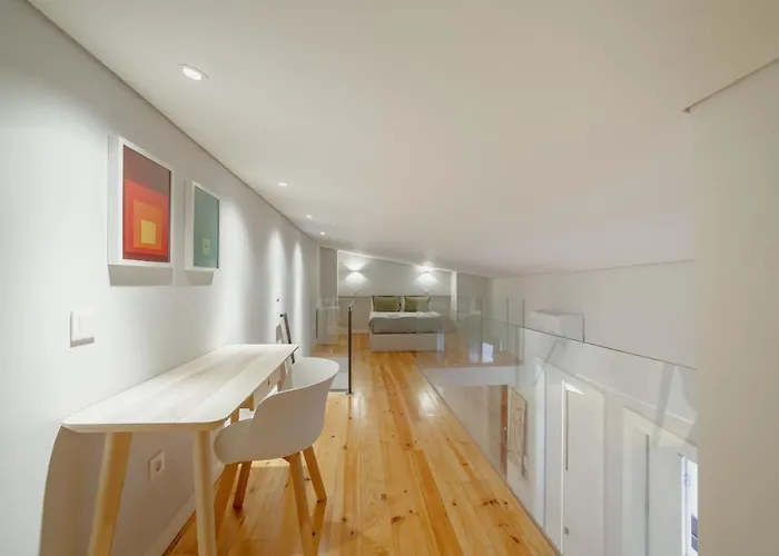 Downtown Amazing Duplex By Vacationy