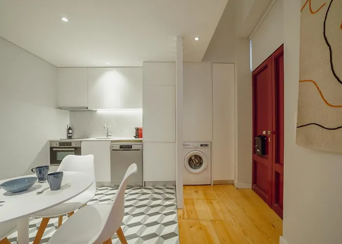 Апартаменты Downtown Amazing Duplex By Vacationy